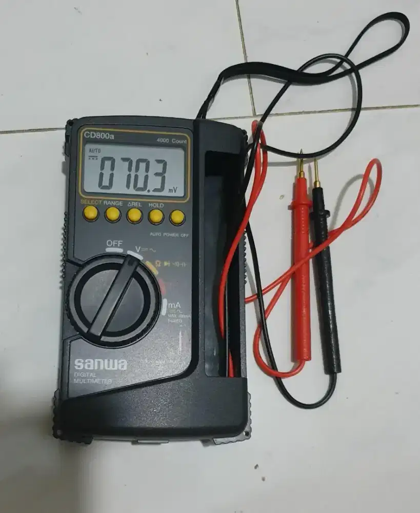 Sanwa CD800a digital multimeter AC DC