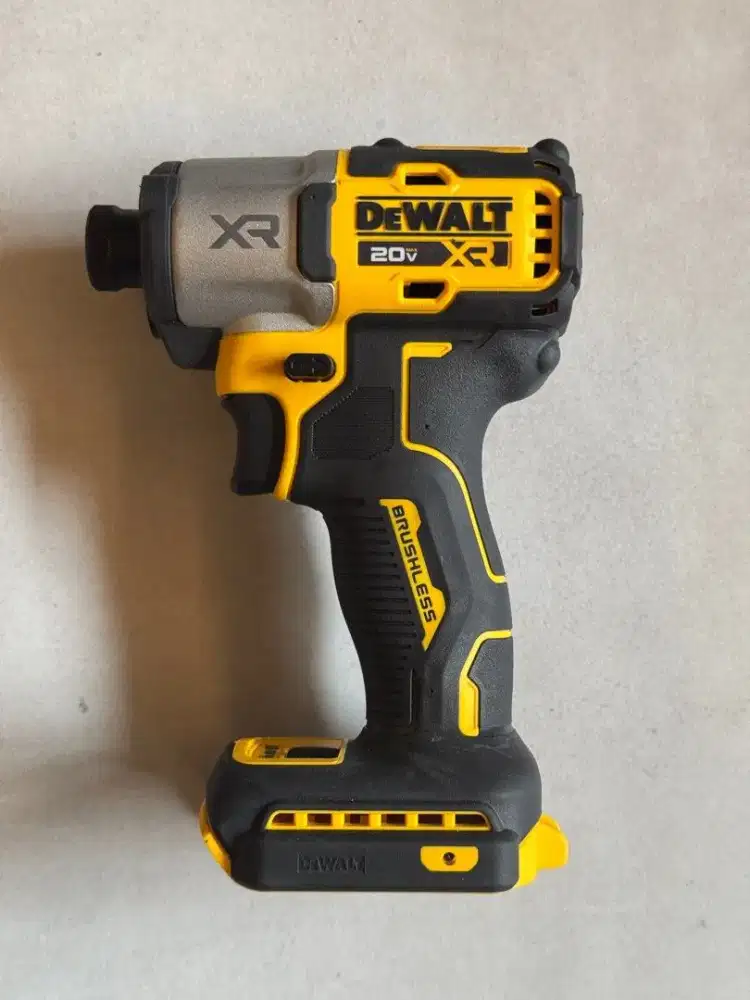 DEWALT 20V MAX XR Impact Driver DCF845B Drill Brushless 3 Speed alat