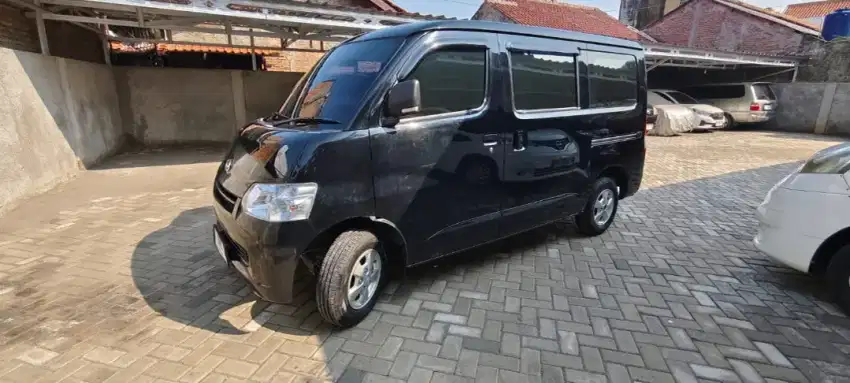 Granmax D 1.3 MB 2022 Cash Rp 121jt
