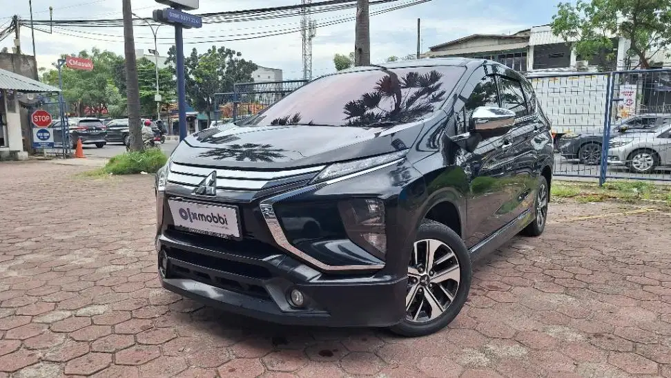 DP Rendah  10JT Mitsubishi Xpander 1.5 Ultimate Bensin-AT 2018 Hitam