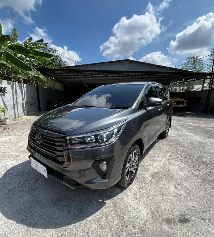 Innova V 2.4 DieseL 2022 Matic Km 48 Ribu Servis ricord