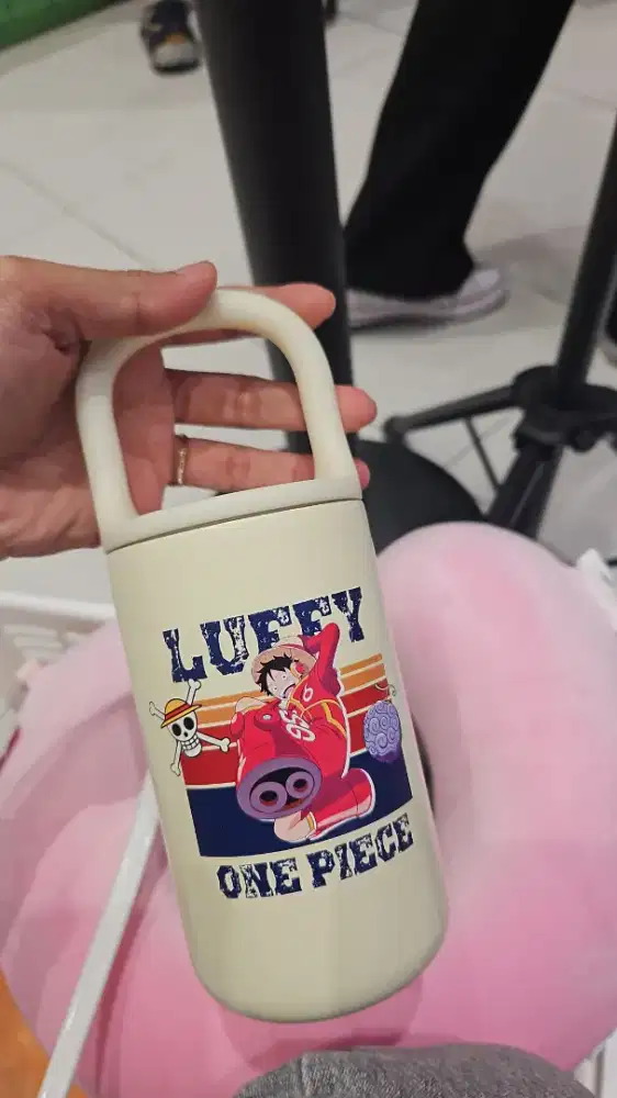 TERMURAH! Tumbler Cream Luffy dengan Pegangan One Piece X Miniso