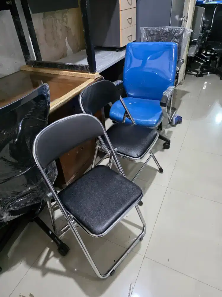 Kursi lipet stanlis chitos buat rumah makan les dan lain lain