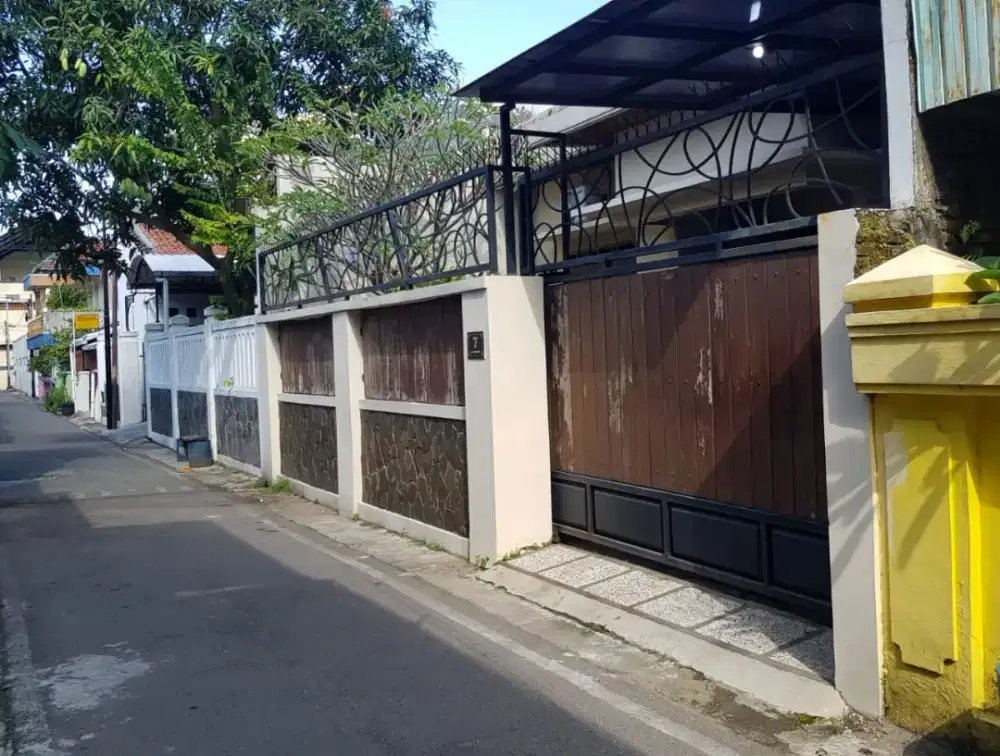 Rumah sewa solo siap huni