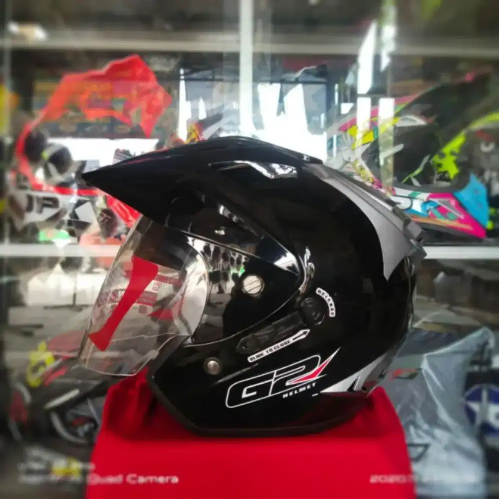 ( BARU) HELM ORIGINAL SUDAH DOUBEL VISOR, BISA COD BAYAR DITEMPAT