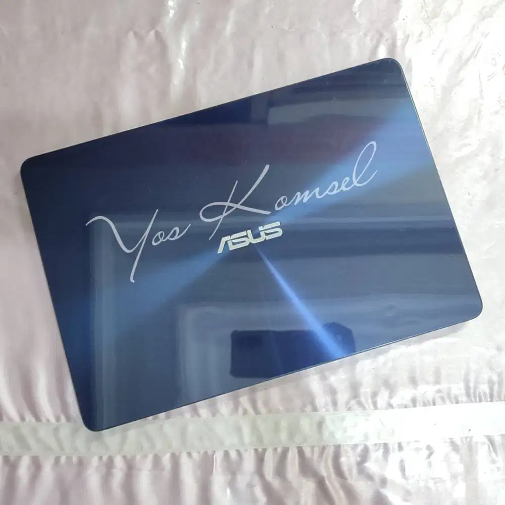 Laptop Game Bisnis Desain Grafis ASUS Zenbook Intel i7 8Core Nvidia