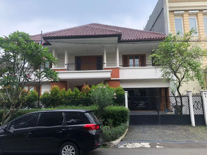 Rumah Pondok Indah dijalan Bukit Hijau