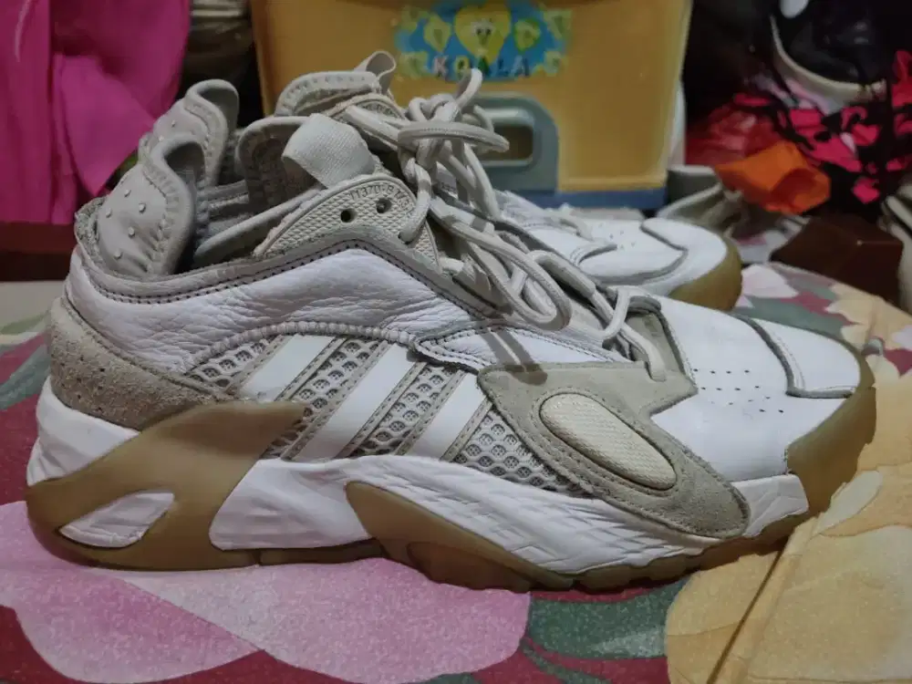 Adidas Ultraboost  no 42 white original langka