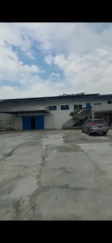 Gudang Lokasi Startegis Jl Raya Bogor dekat Toll Cijago Depok