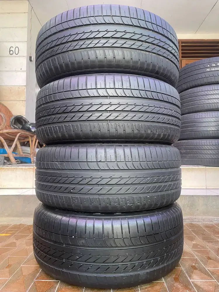 Ban Goodyear Eagle F1 RFT 255 50 r19 4Pcs