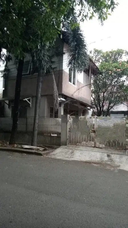 Dijual Rumah Di Cireundeu Strategis