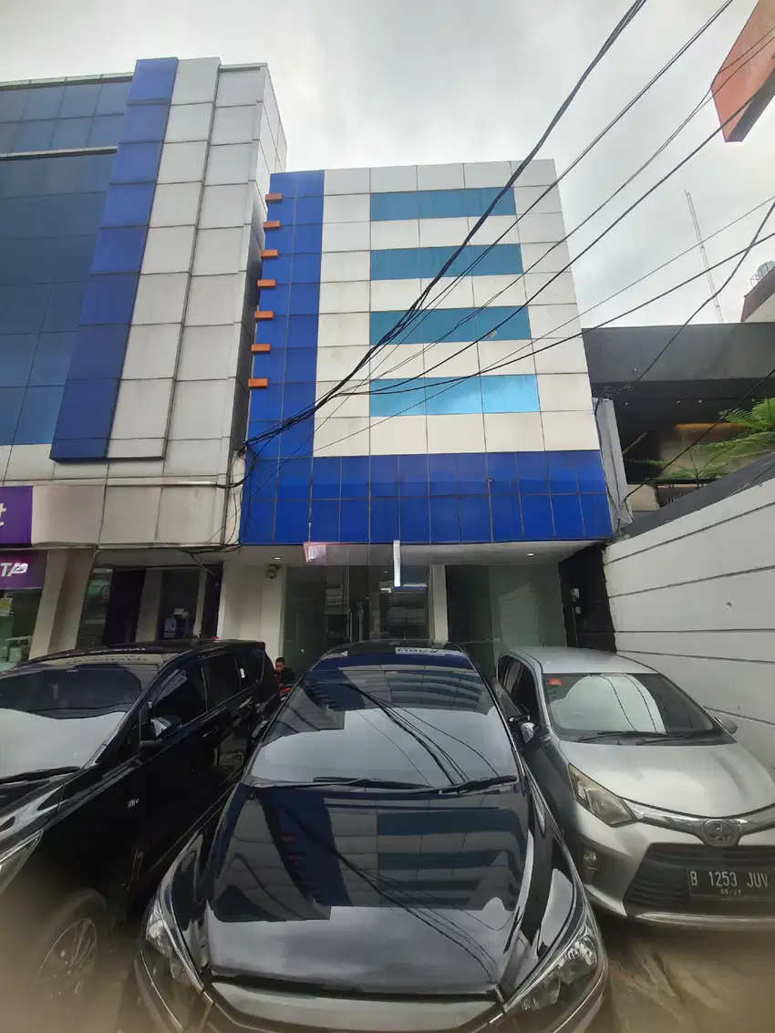 RUKO 2 LANTAI MELAWAI BLOK M BARU RENOV SIAP HUNI AREA KOMERSIL