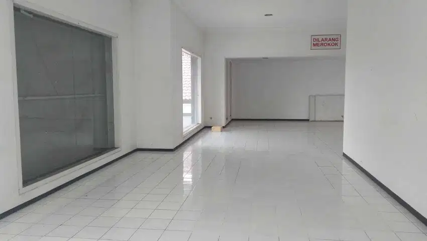Sewa Gedung Jl. D.I. Panjaitan Semarang Tengah – 10269