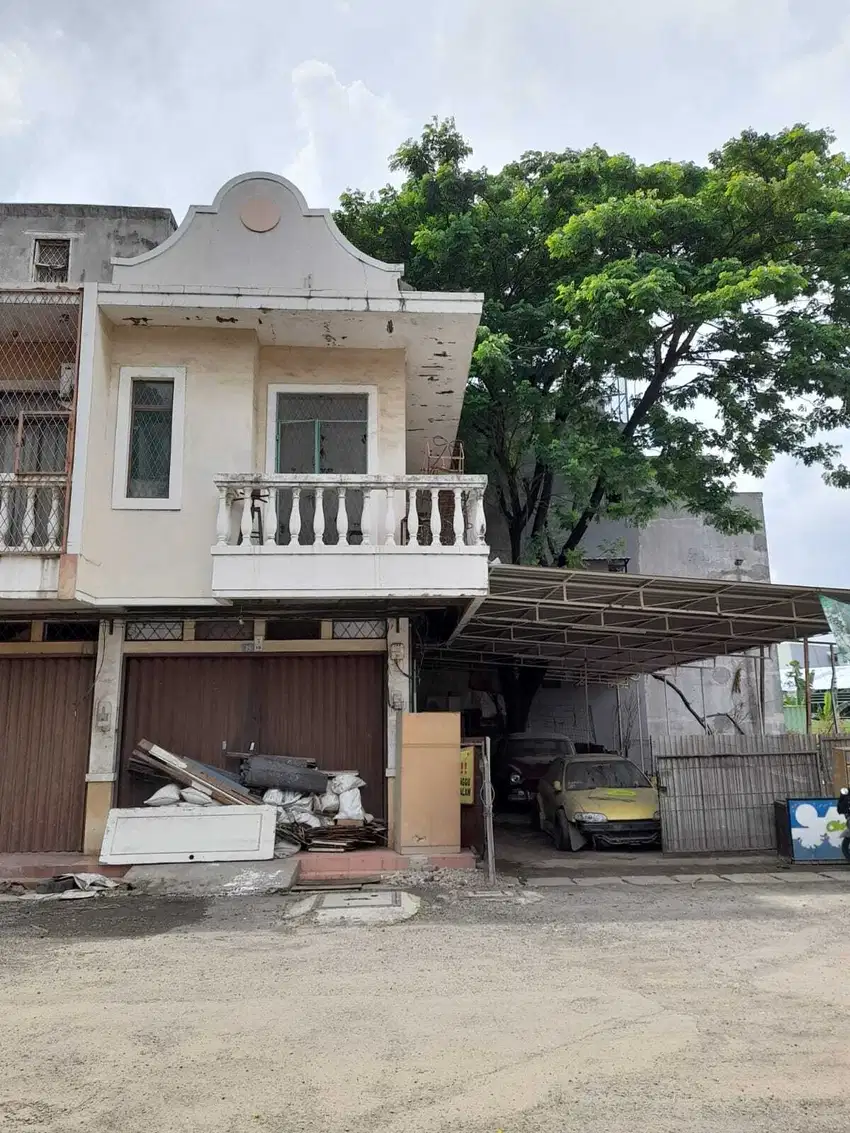 Ruko daerah taman palem jakarta barat jual kondisi apa adanya