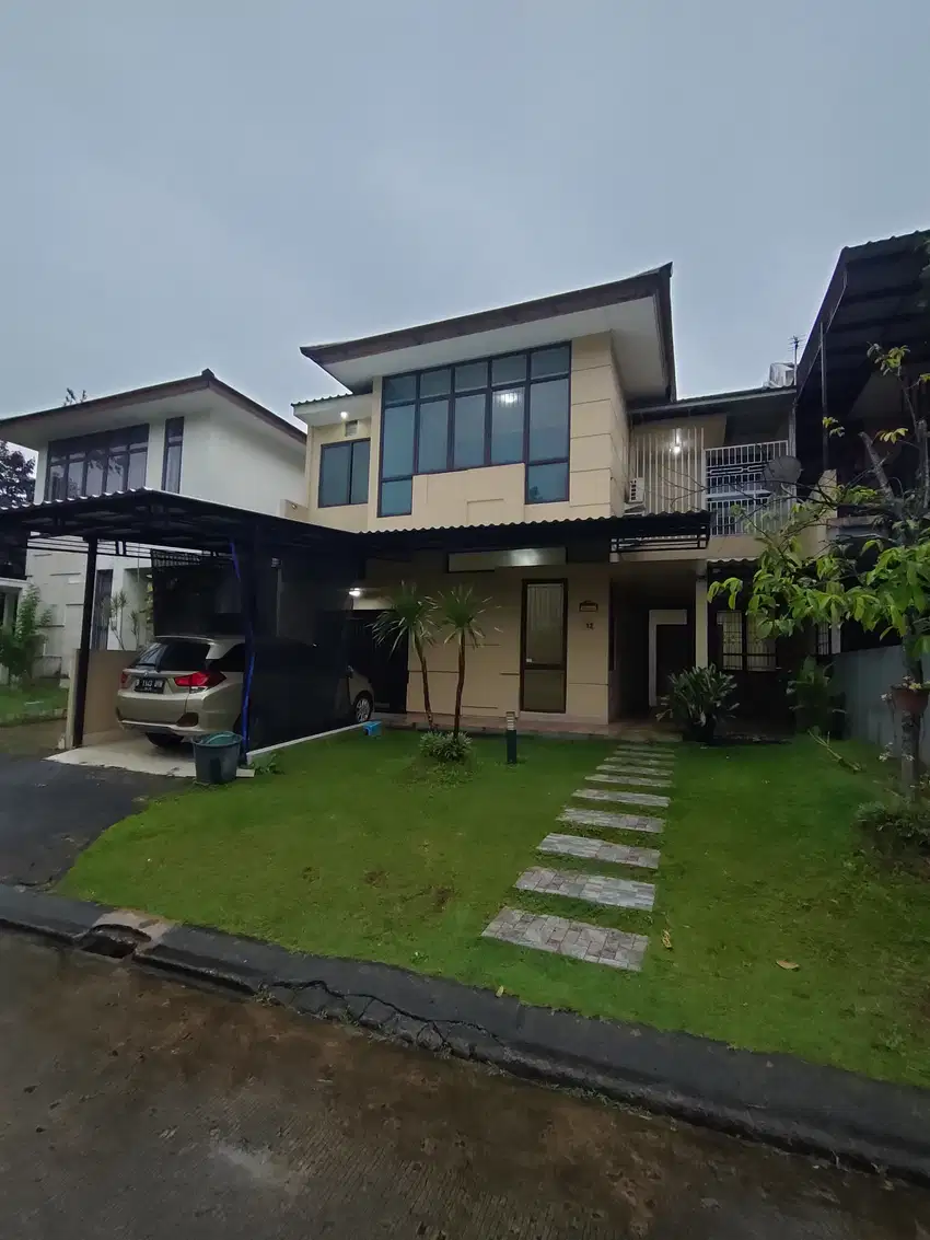 Rumah dua lantai siap huni di sentul city bogor