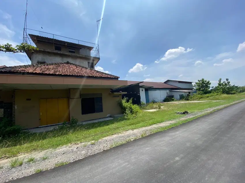 Lahan dan gudang bekas penggilihan beras murah sekali di sragen