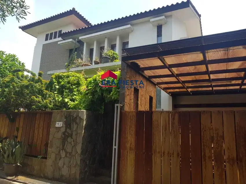 Rumah Hook Di Puri flamboyant pesona  rempoa jaksel