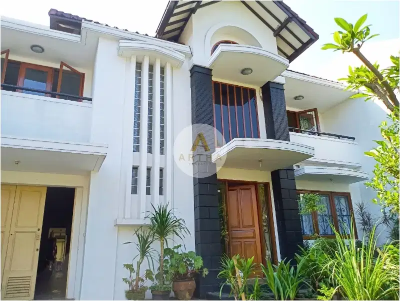 Rumah Full Furnished Strategis Dekat Tol Moh Toha