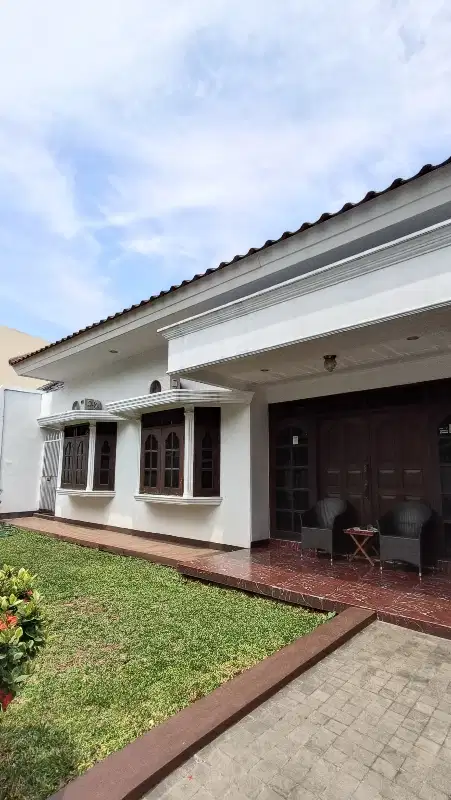 Dijual rumah di tebet lokasi strategis dan siap huni