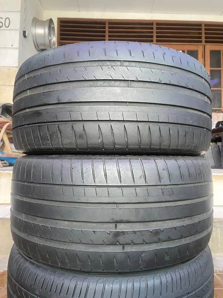 Ban Michelin Pilot Sport 4 245 40 r18 2Pcs
