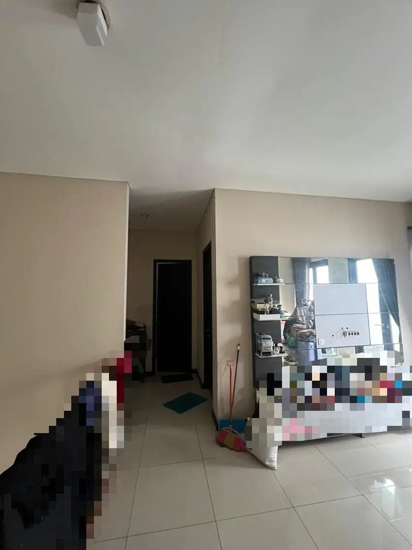 Dijual Rumah Townhouse Startegis di Cluster Asia Tropis
