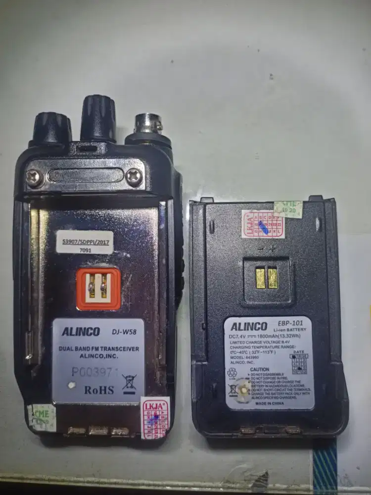 HT ALINCO DJ w58 Made in Japan TX 5 watt RX peka segel