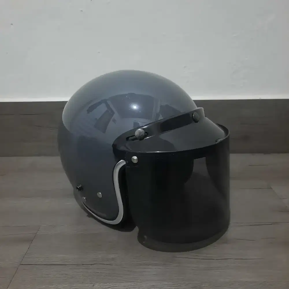 Helm Motor Retro Bogo Pria Cowo Cewe