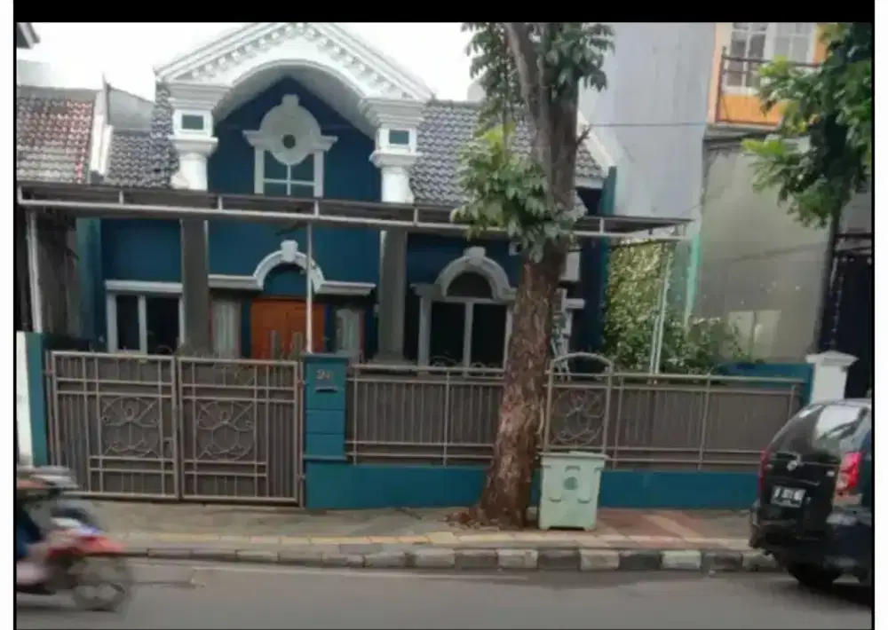 Dijual Rumah BSD Pinggir Jalan