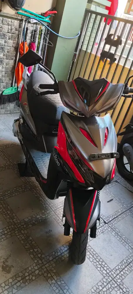 Motor listrik merek Lisgo Flash SLA 72V