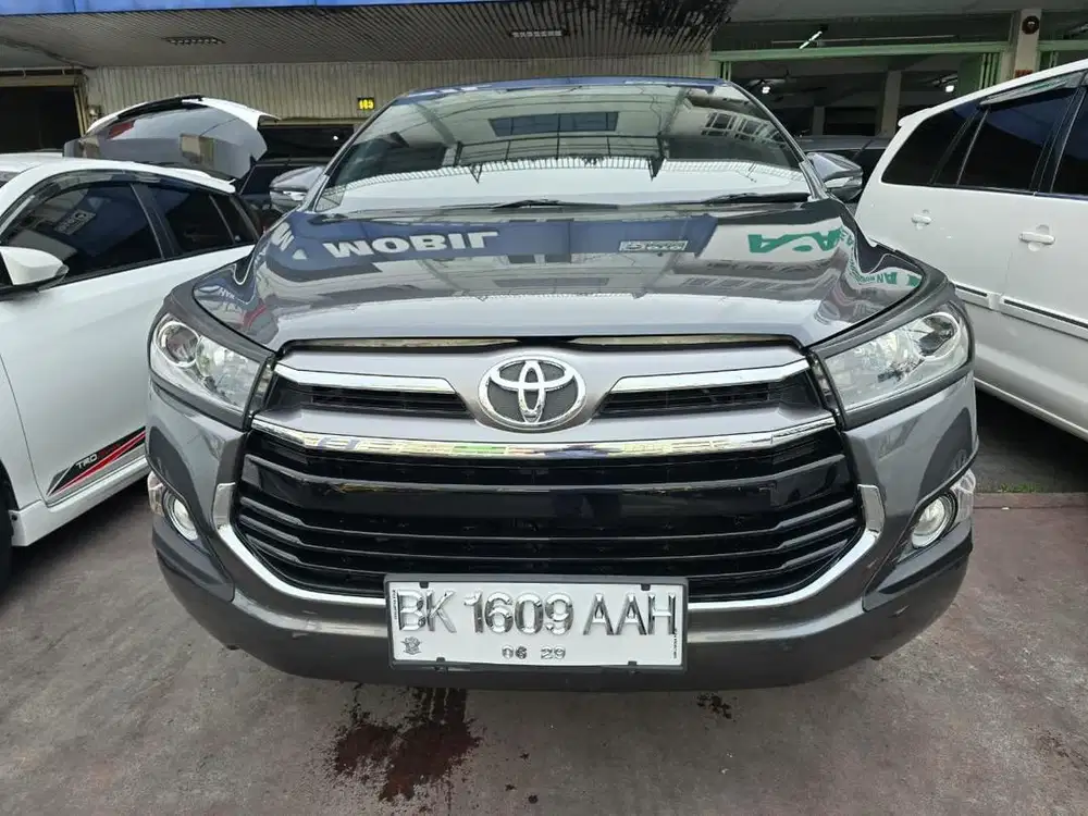 Toyota Kijang Innova Reborn 2.4 V matic 2019