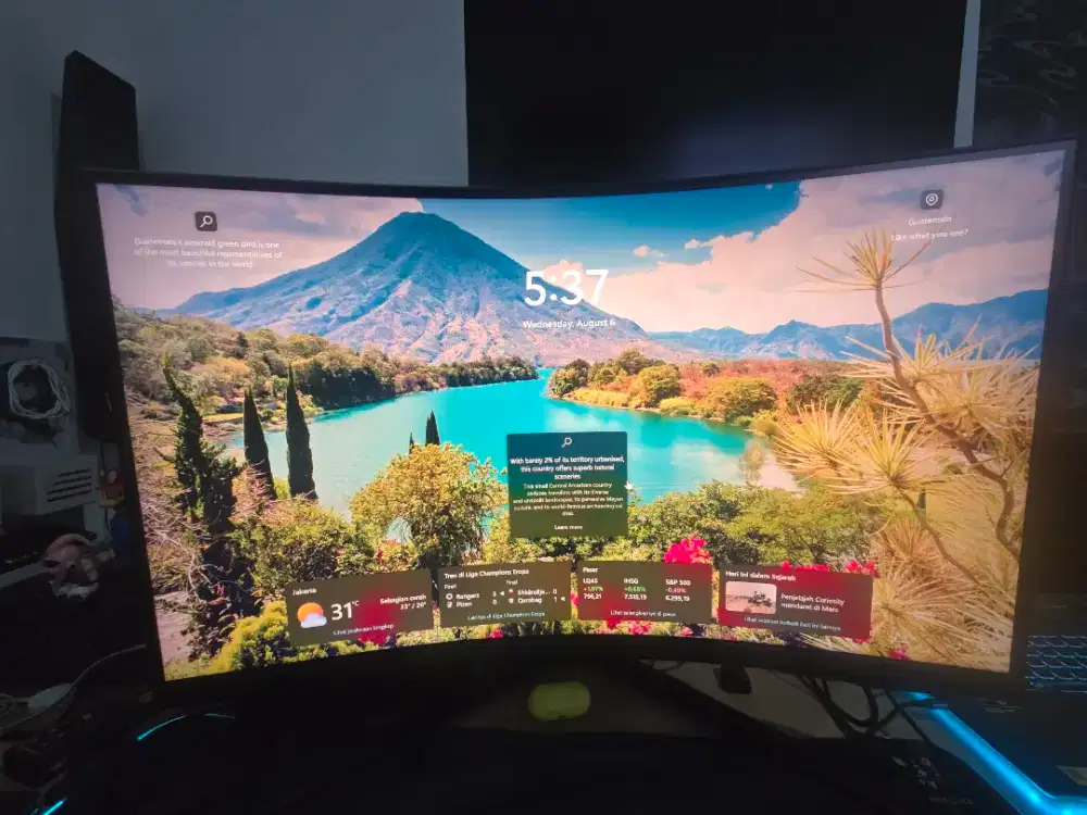 32” Odyssey G6 G65B QHD 240Hz Smart Gaming Monitor