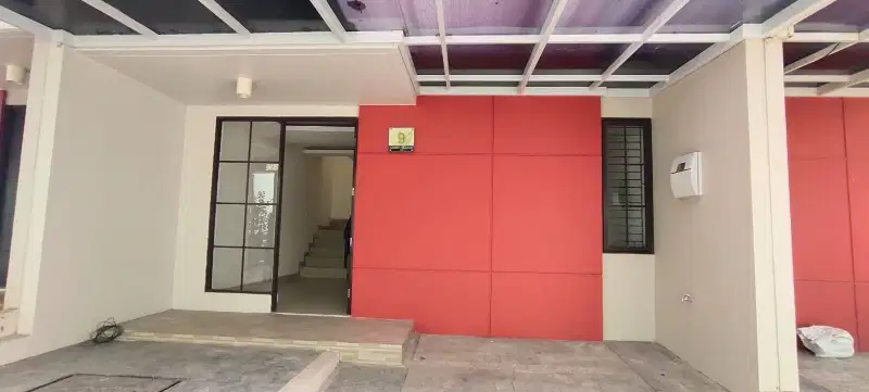 Jual rugi Rumah siap huni Green Village Cipondoh