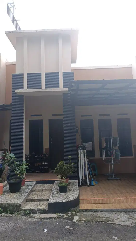 Jual Rumah Siap Huni dan Strategis