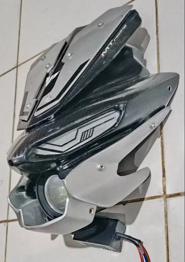 Lampu Depan Headlamp Universal Motor Sport Model New Yamaha MT25