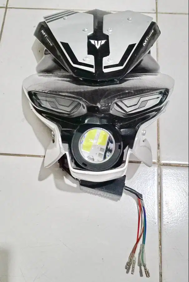 Lampu Depan Headlamp Universal Motor Sport Model New Yamaha MT25