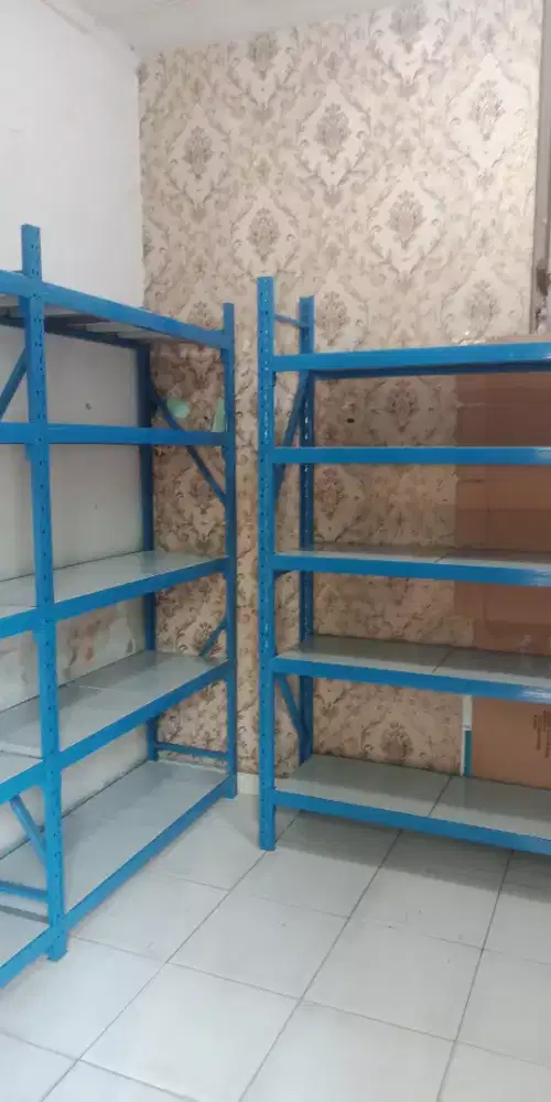 Rak Stock / Rak Jualan Kapasitas 100Kg (Bahan Plat Besi)