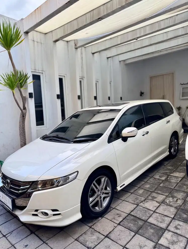 Honda Odyssey RB3 2012 Putih