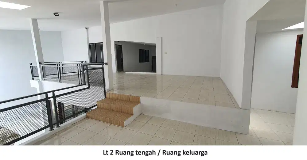 SEWA Rumah 3 lantai Jalan besar Caringin Raya kota bandung