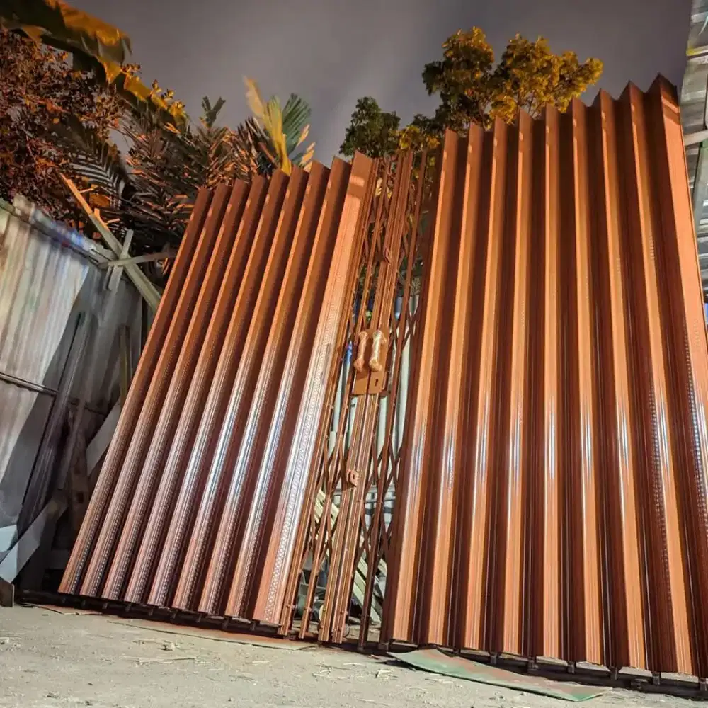 Folding Gate Dan Rolling Door Sekitarnya