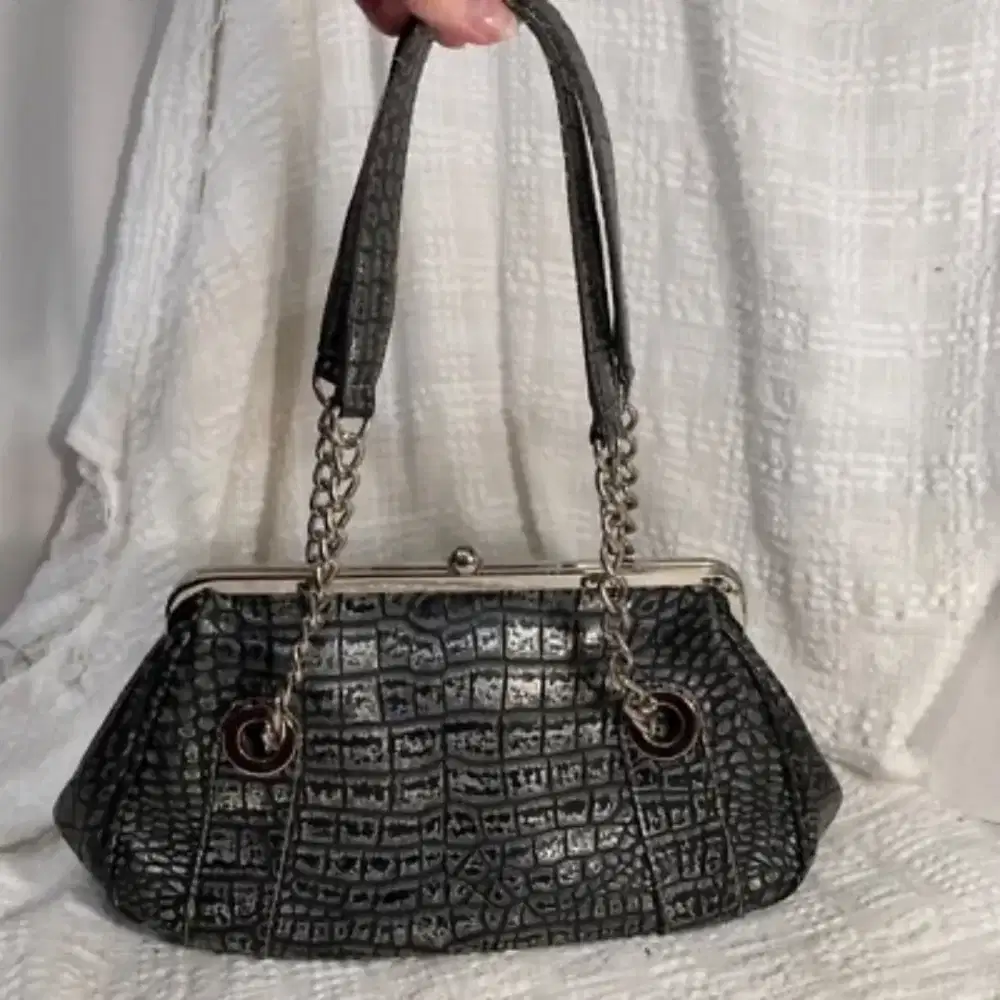RETRO NINE WEST HANDBAG SHOULDER REPTILE TEXTURE BLACK|SILVER MANMADE