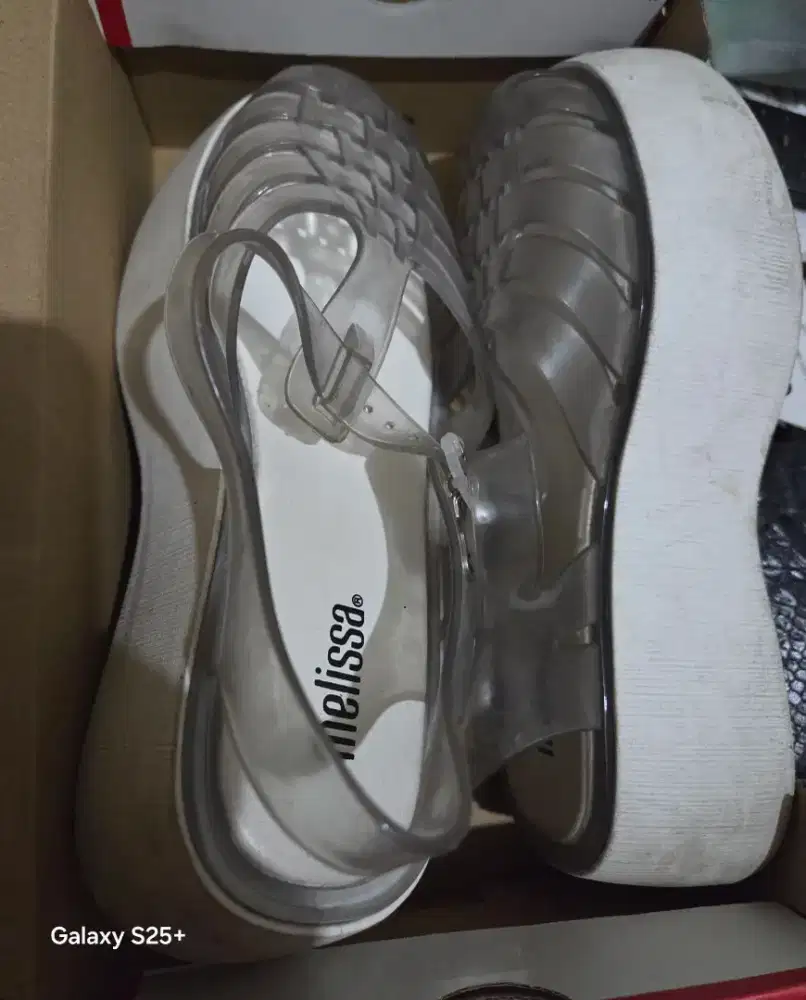 Jual wedges sendal sepatu melisa