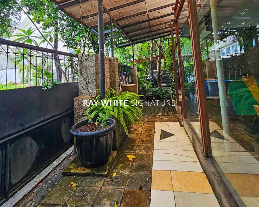 Dijual Rumah Layak Huni Lokasi Strategis Dekat Mega Kuningan Dan SCBD