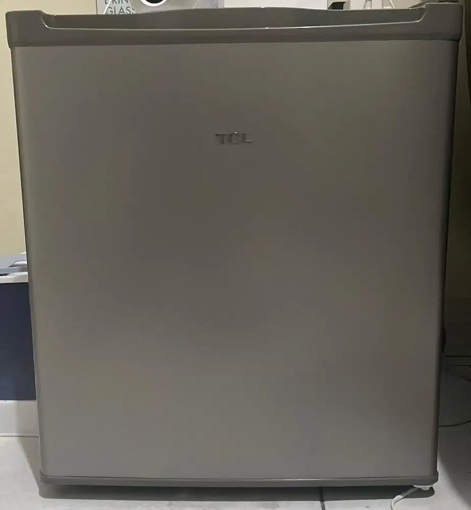Kulkas TCL Bekas