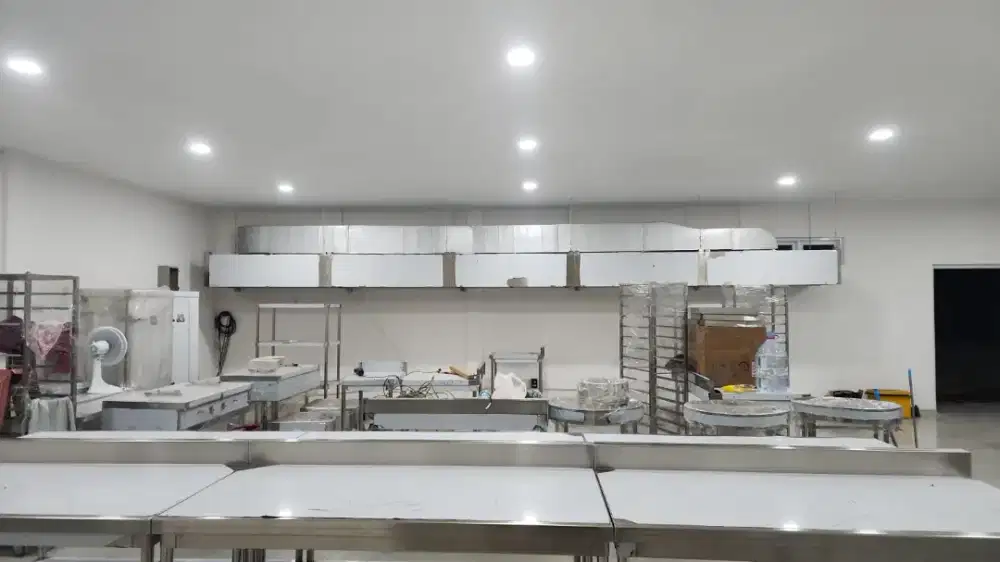 Supplier hood ducting resto. MBG