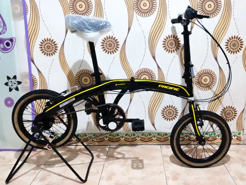 Sepeda lipat ukuran 16 inch siap pakai