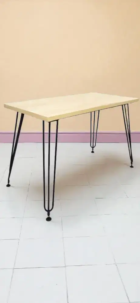 Meja cafe ukuran 120x60