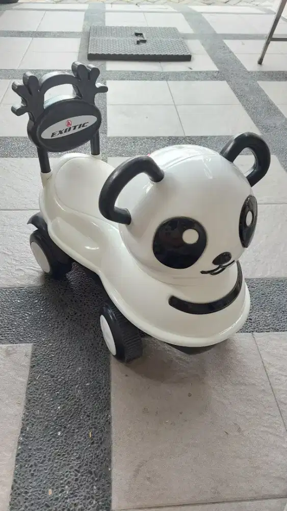 Mainan Mobil Ride Om Mobilan Anak Panda Exotic
