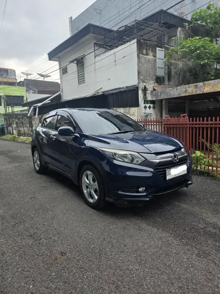 HRV E cvt matic 2016