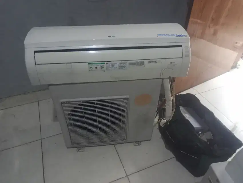 ac LG 1/2 pk dingin
