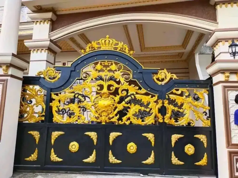 Gerbang klasik, gerbang besi tempa, gerbang tempa